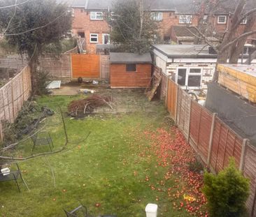 3 bedroom terraced house to rent - Photo 4