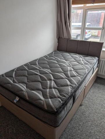 Apt 3, Dunmore Building, Old Bakers Court, Belfast, BT6 8QX - Photo 3