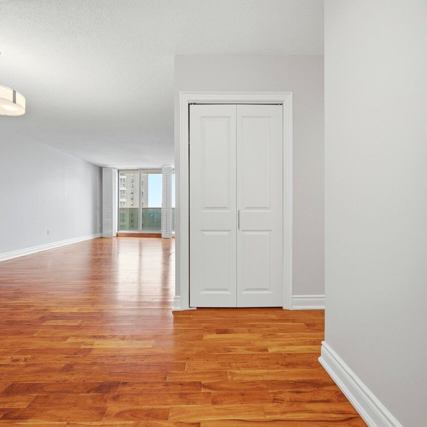 For Lease - 299 Mill Road Unit# 901, Toronto, Ontario - Photo 1