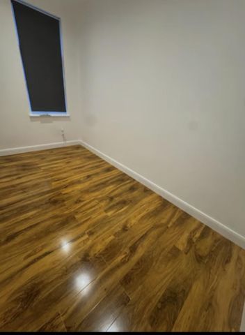 3 bedroom maisonette to rent - Photo 2