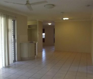 9 Ormonde Court, Kirwan - Photo 2