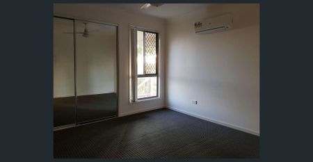 1/16 George Rant Court, Goodna, Qld 4300 - Photo 2