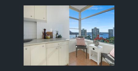 ONE BEDROOM WITH AMAZING NEW YEARS EVE VIEWS - Photo 3