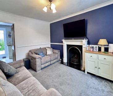 3 Bedroom Semi Detached To Let - Photo 1