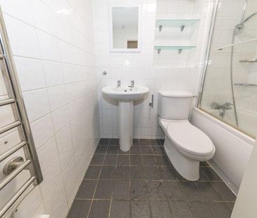 2 bedroom property to rent - Photo 5