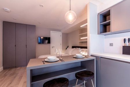 Flat to rent - Photo 2