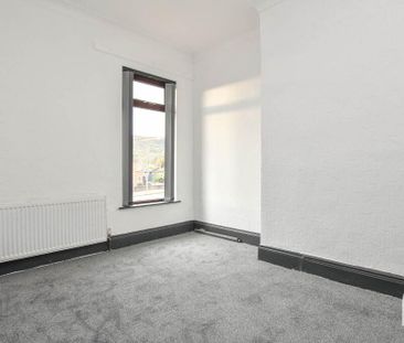 749 Crumlin Road, Belfast, BT14 7GF - Photo 6