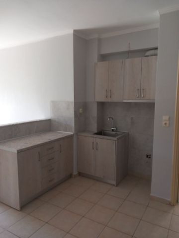 Studio/Γκαρσονιέρα για ενοικίαση Ζαβλάνι (Πάτρα) - Photo 5