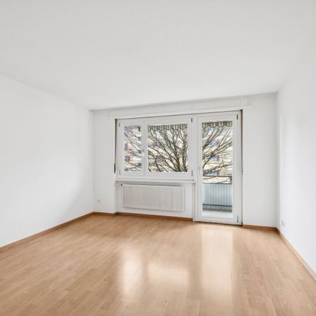 Apartment with green surroundings - Photo 4