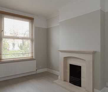2 bedroom semi-detached house to rent - Photo 3