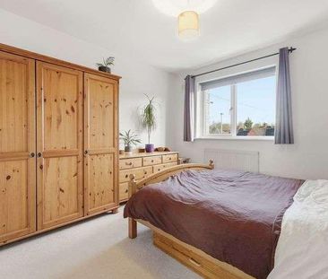 Priests Lane, Brentwood, CM15 - Photo 3