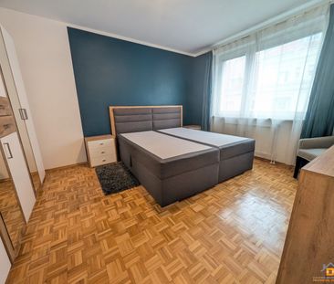 TROSTSTRASSE: Sonnige 2-Zimmer Loggia-Wohnung im 5 Liftstock und ze... - Photo 3