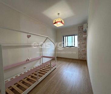Moradia T3 em Lisboa - Foto 2