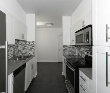 3 CH - 2 SDB - Westmount - $3,495 /mo - Photo 1