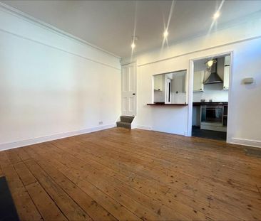 2 bedroom end of terrace house to rent - Photo 1