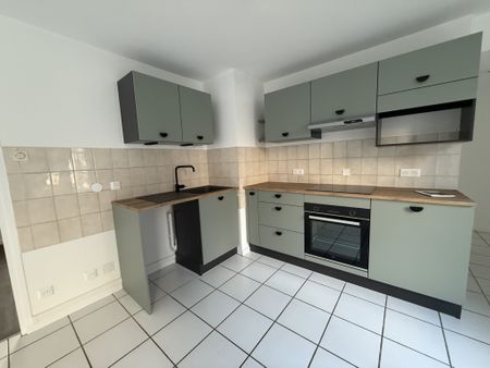 Location Appartement 3 pièces 63m² RIOM 63200 - Photo 4