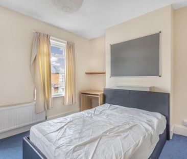 5 bedroom terraced house to rent - Photo 1