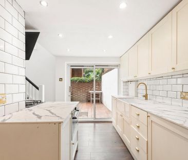 6 bedroom terraced house to rent - Photo 6