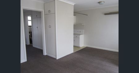 8/2 Gardner Street, Richmond VIC 3121 - Photo 4