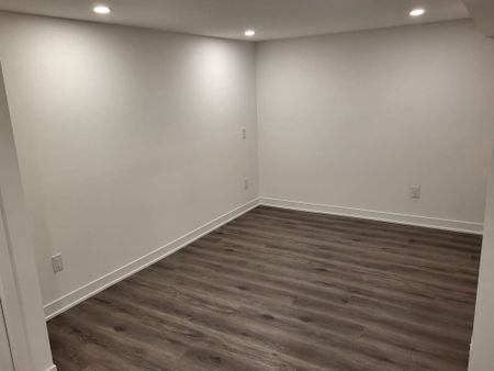 For Lease - 116 Elinor Avenue Unit# Upper Level, Toronto, Ontario - Photo 5