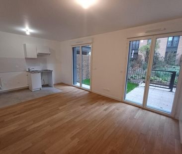 location Appartement T1 DE 30.1m² À COURBEVOIE - Photo 2