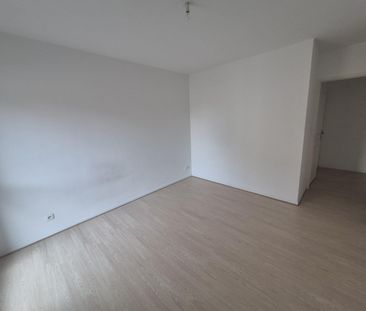 Location Appartement 2 pièces 54m² LOOS 59120 - Photo 2
