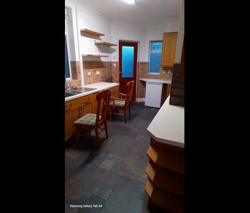 3 Bed Terraced House, Douglas Street, M7 - Photo 5