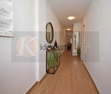 Alquiler de piso en Zona Puerto Deportivo - Foto 4