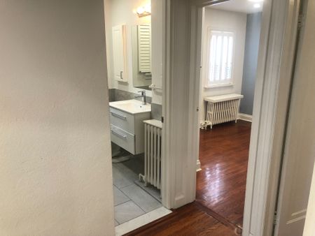 For Lease - 216 Donlands Avenue Unit# Main, Toronto, Ontario - Photo 3