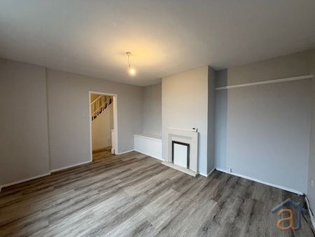 TO LET – Leybourne Avenue, Southport – Available Immediately - Photo 4