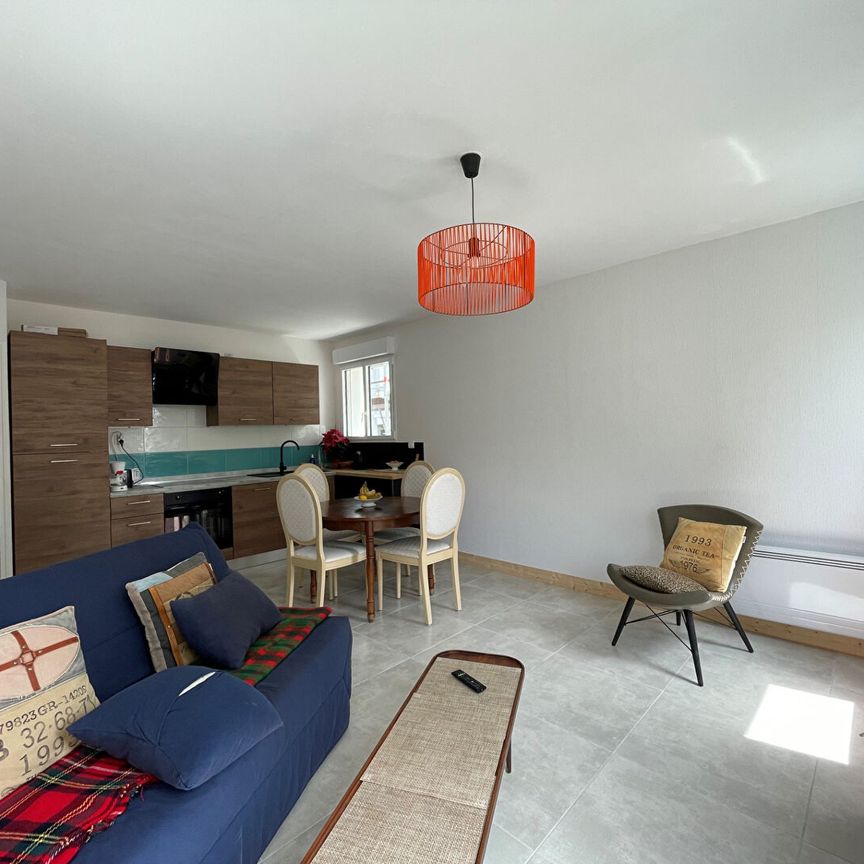 Location Appartement 2 pièces 53m² - Photo 1