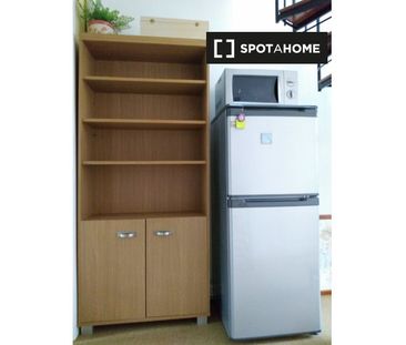 Room in a 2-Bedroom apartment for rent in Ballygall, Dublin - Photo 6