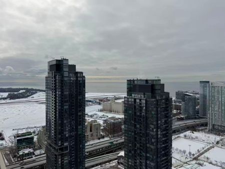 For Lease - 3 Concord Cityplace Way Unit# 4702, Toronto, Ontario - Photo 5