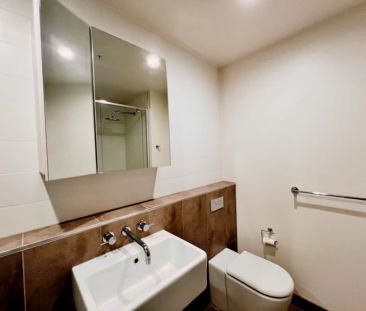 1 Bedroom - Photo 5