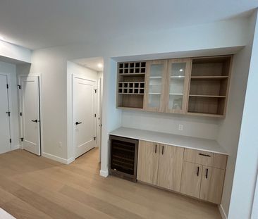 LARGE 2 BED, 2 BATH – BRAND NEW - Photo 1