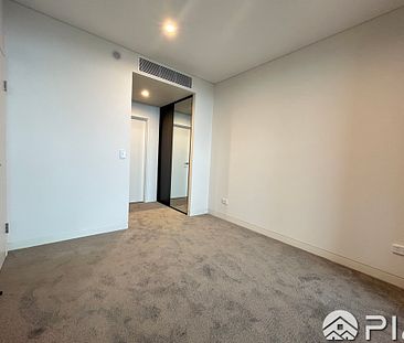 Brand New Two-bedroom Apartment closed to Homebush station!!! Move-in Now!!! - Photo 1