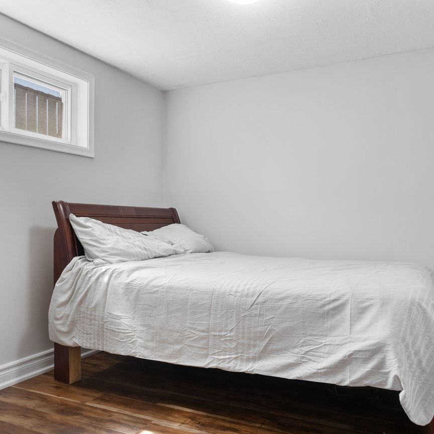 For Lease - 2 Emmeline Crescent Unit# Lower, Toronto, Ontario - Photo 1