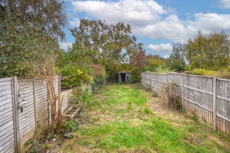 3 bedroom house - Photo 2