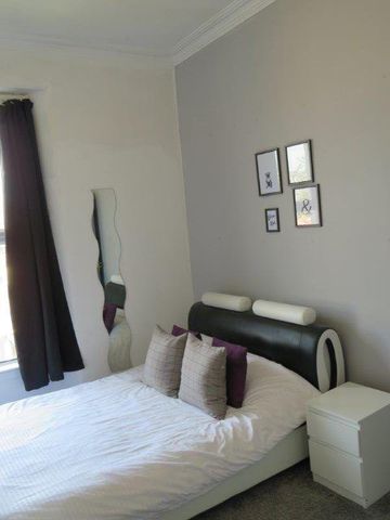 5 bedroom house share to rent - Photo 4