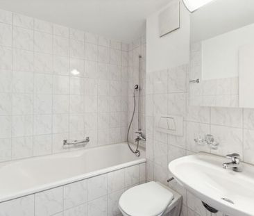 Spacieux appartement de 3 pièces à Riehen - Photo 3