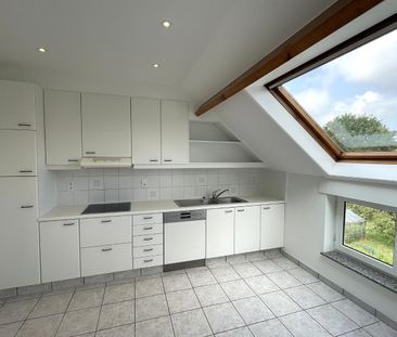 Ruim en lichtrijk duplex appartement met inpandige garage in Rotselaar - Photo 5