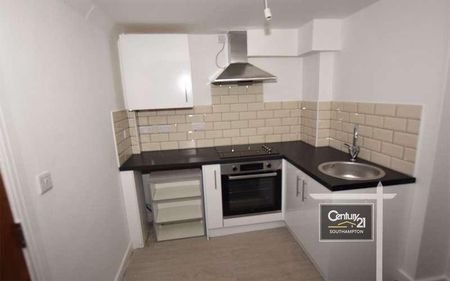 |ref: |, Rockstone Lane, Southampton, SO14 - Photo 3