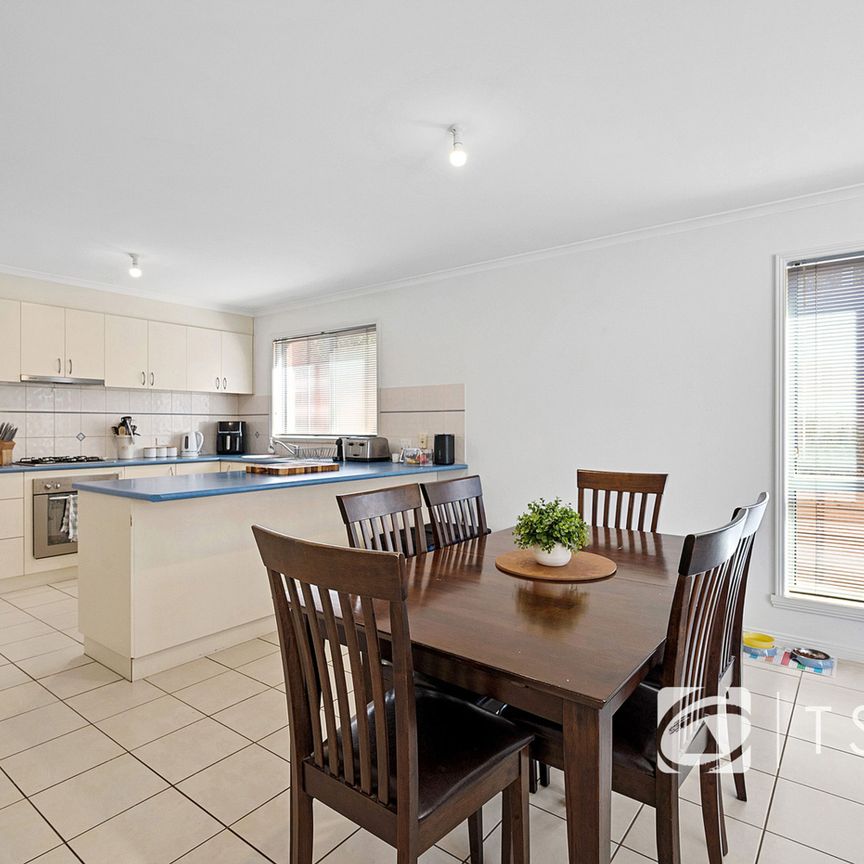 1/21 Balmoral Drive, Golden Square - Photo 1