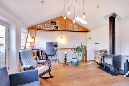 4 bedroom detached house to rent - Photo 5