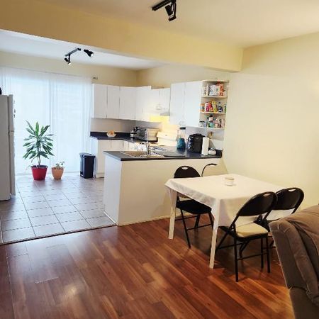 4 ½ IMPECCABLE – Rez-de-jardin – Secteur calme & près du métro ! - Photo 4