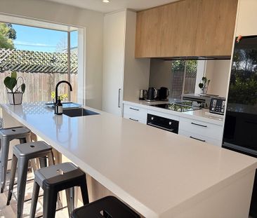 39B Nicholls St | $640 weekly - Photo 2