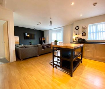 2 bedroom flat to rent - Photo 4