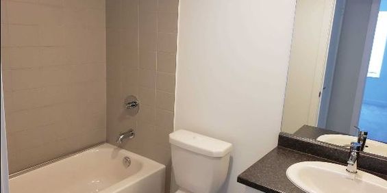 Junction Condo for Professional - Photo 3