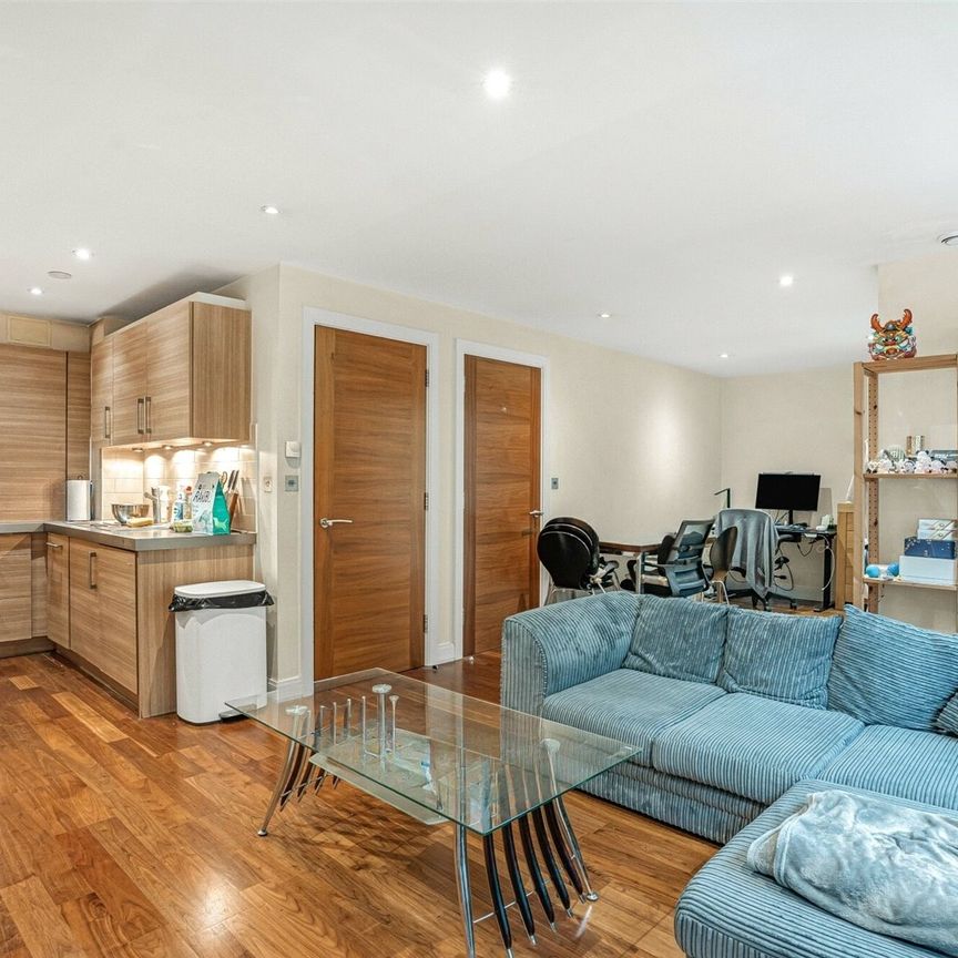 Clerkenwell Road, London, EC1M 5PN - Photo 1
