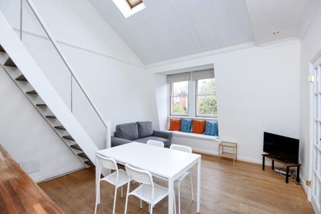 Courtfield Road, South Kensington SW7 - Photo 3